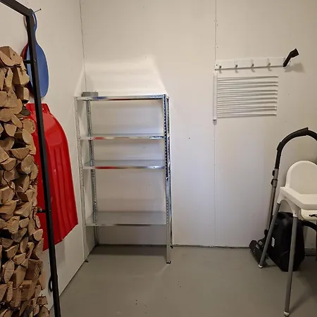 Havutupa, Yllaes בקתה Äkäslompolo